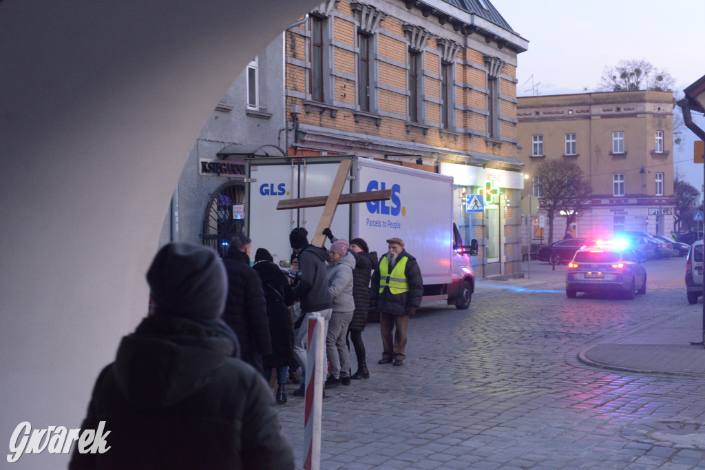 Tarnowskie Góry. Droga Krzyżowa ulicami miasta