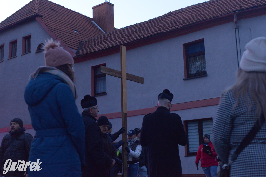 Tarnowskie Góry. Droga Krzyżowa ulicami miasta