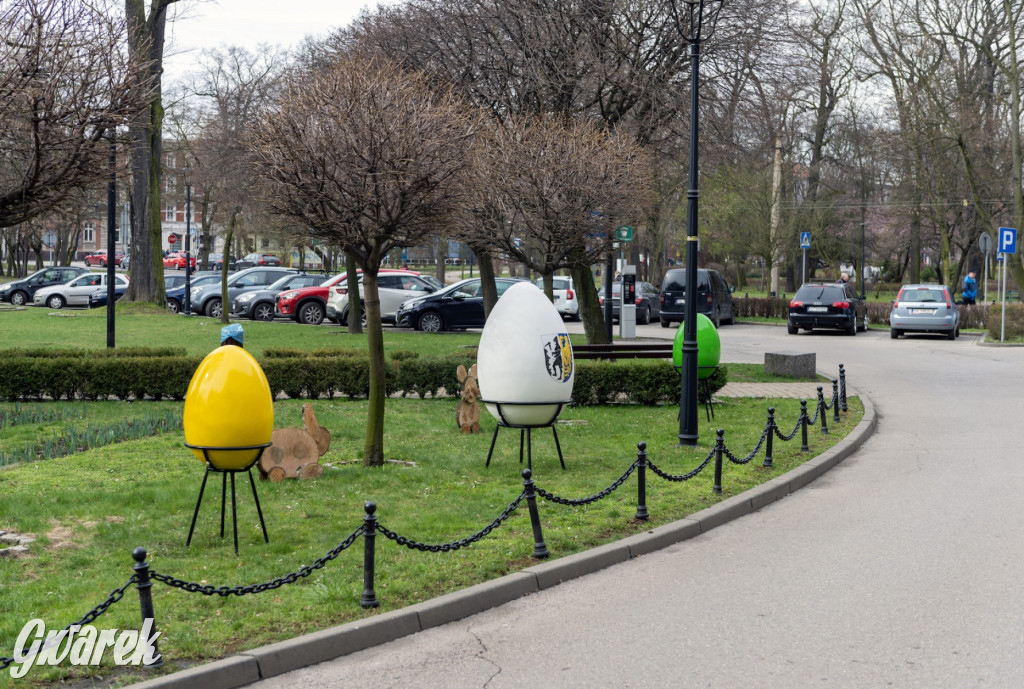 Miasto gotowe na święta. Wielkanocne ozdoby w 12 miejscach