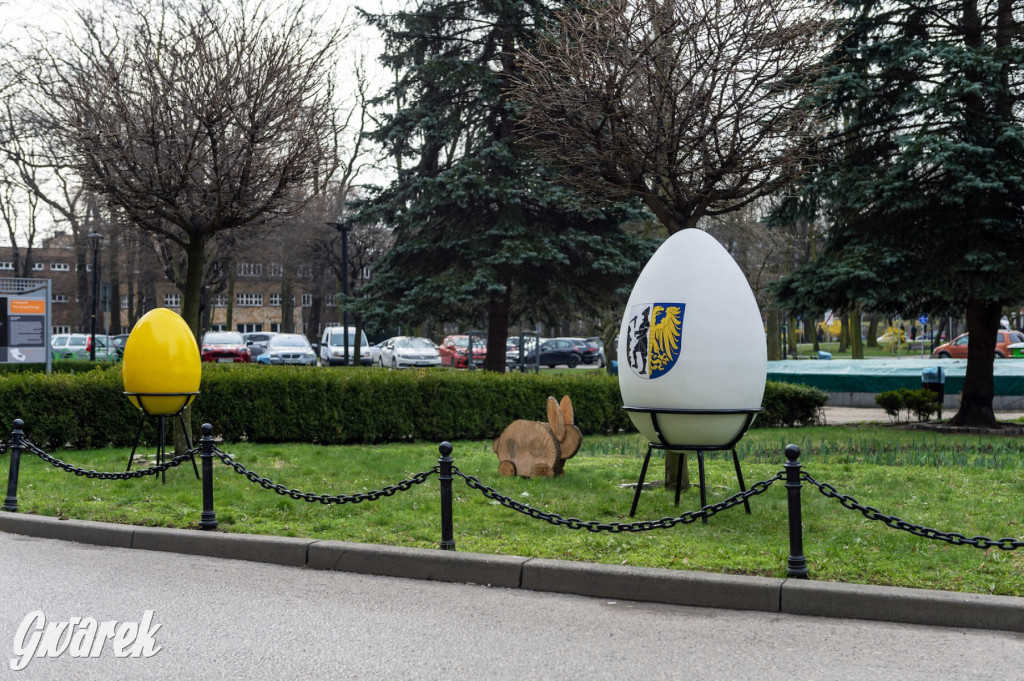 Miasto gotowe na święta. Wielkanocne ozdoby w 12 miejscach