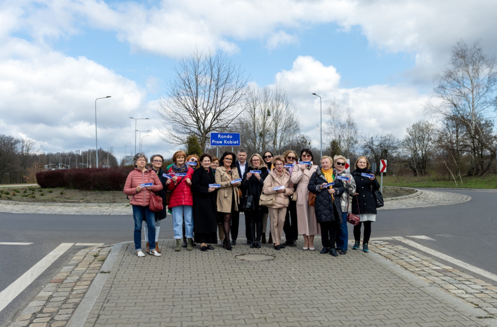 Bytom ma rondo Praw Kobiet, w Tarnowskich Górach...