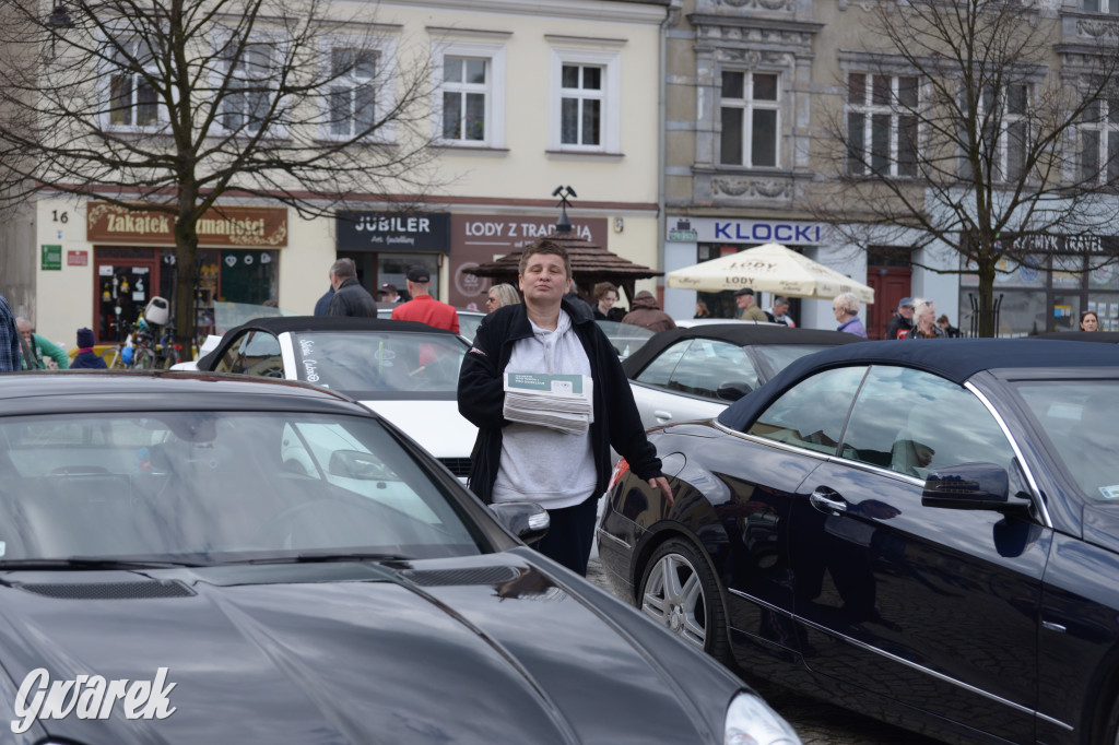 Tarnowskie Góry. Zlot kabrioletów z Silesia Cabrio