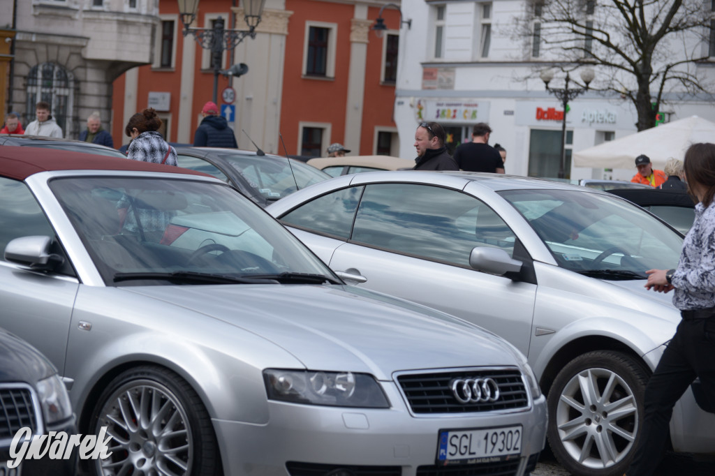 Tarnowskie Góry. Zlot kabrioletów z Silesia Cabrio