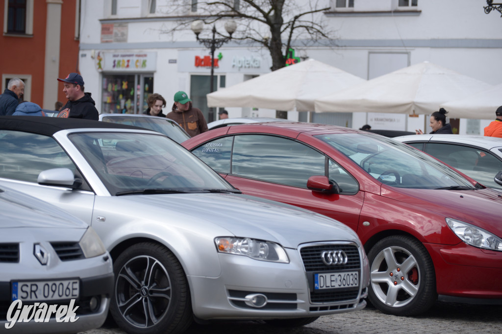 Tarnowskie Góry. Zlot kabrioletów z Silesia Cabrio