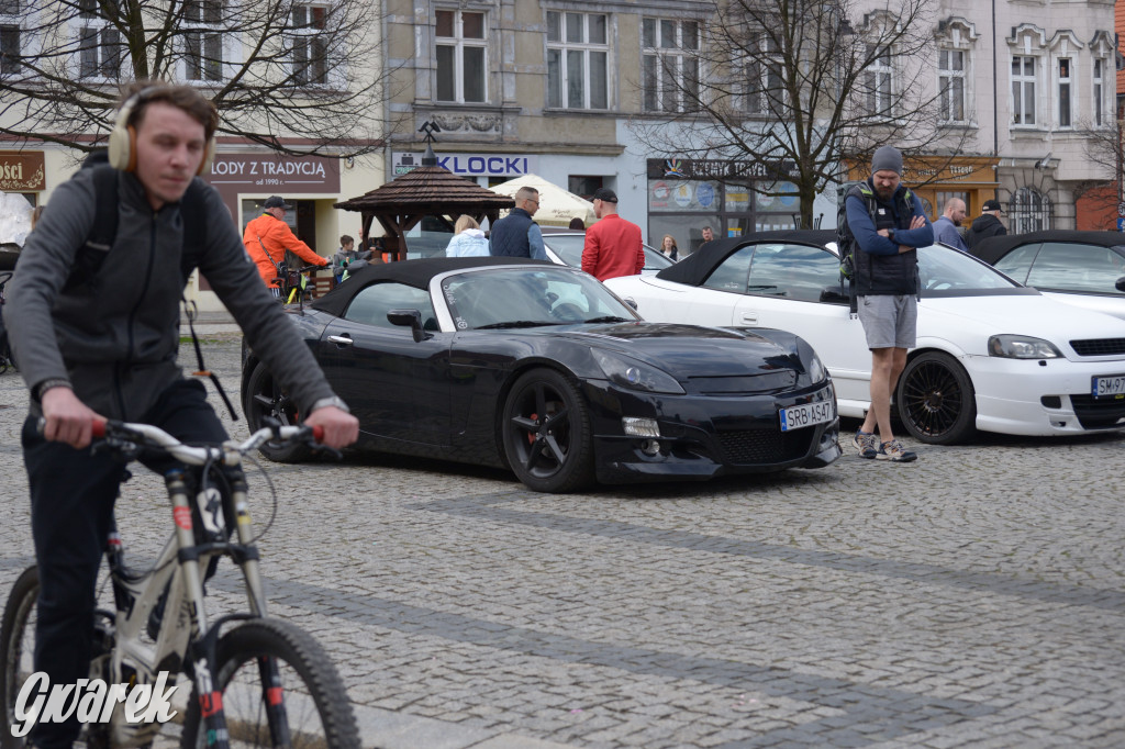 Tarnowskie Góry. Zlot kabrioletów z Silesia Cabrio
