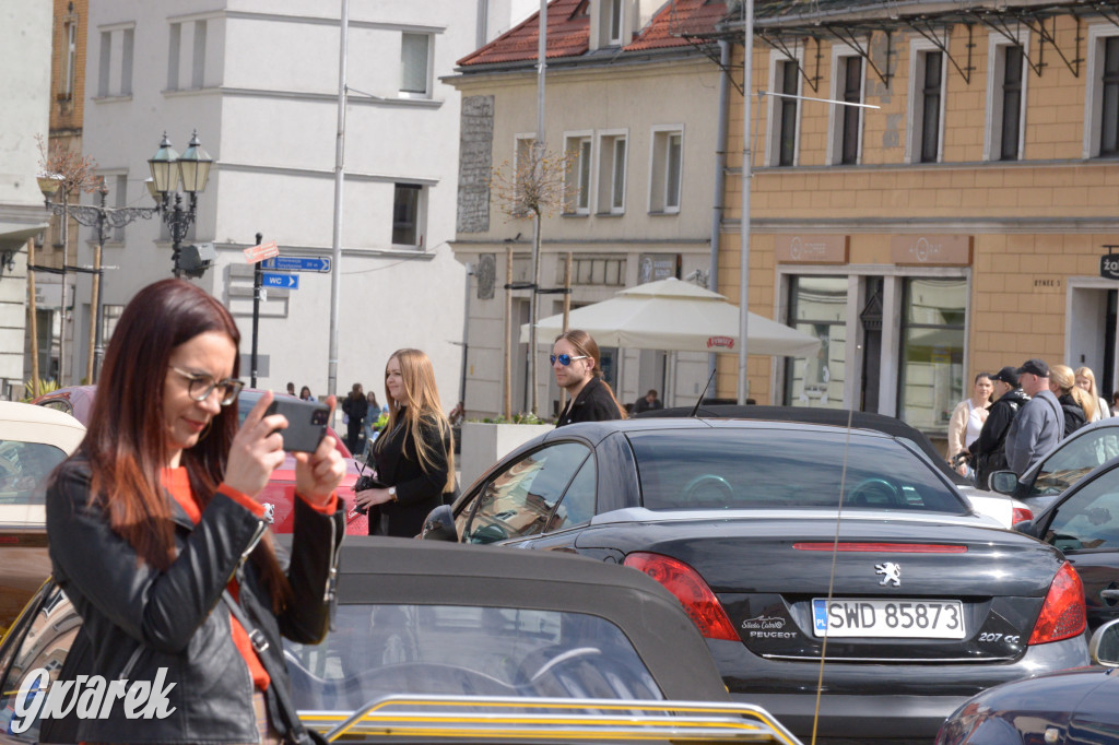 Tarnowskie Góry. Zlot kabrioletów z Silesia Cabrio