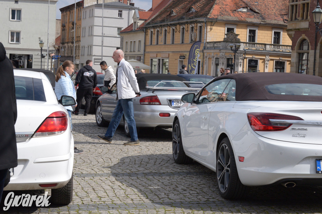 Tarnowskie Góry. Zlot kabrioletów z Silesia Cabrio