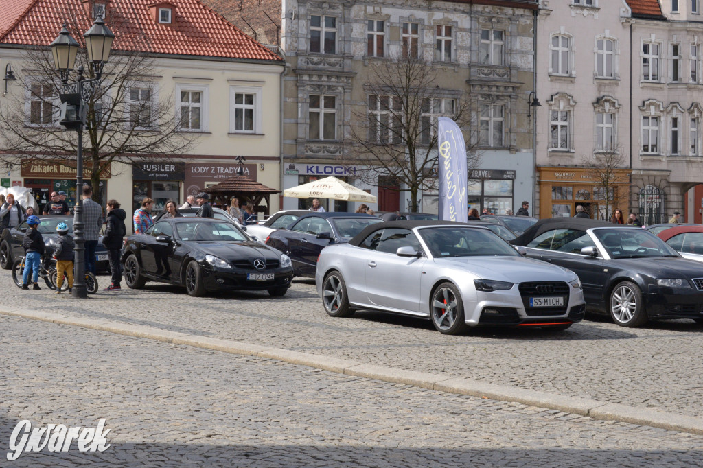 Tarnowskie Góry. Zlot kabrioletów z Silesia Cabrio