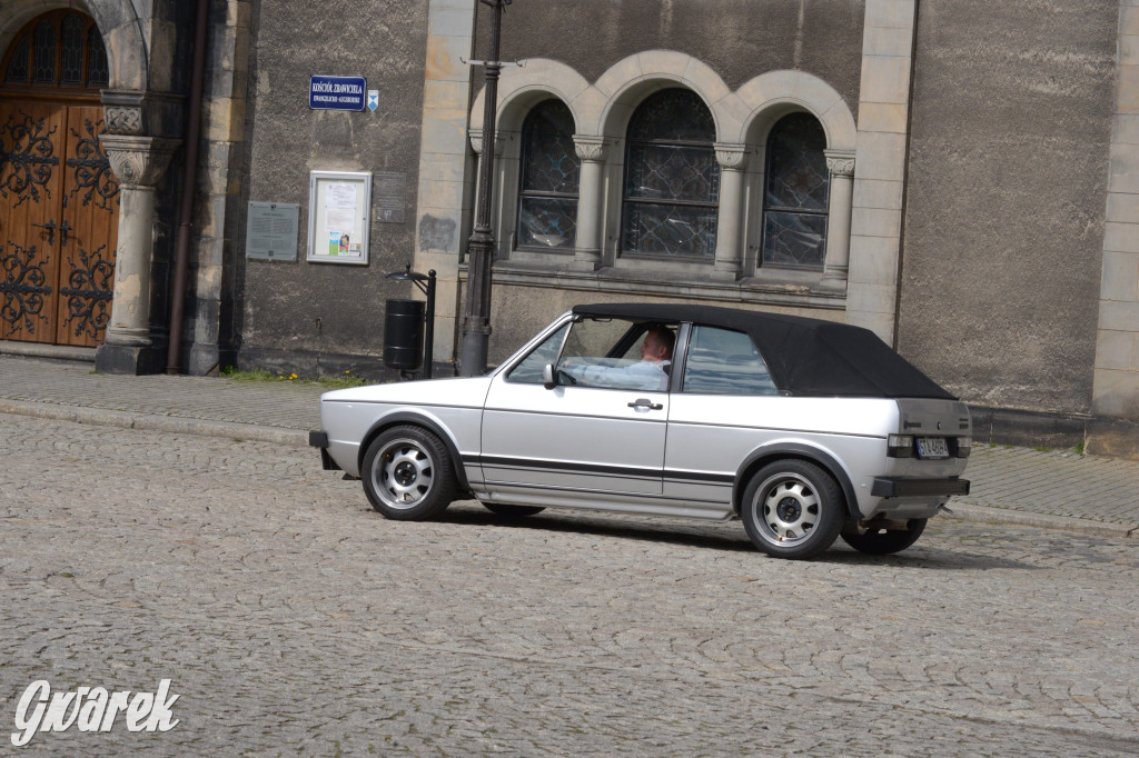 Tarnowskie Góry. Zlot kabrioletów z Silesia Cabrio