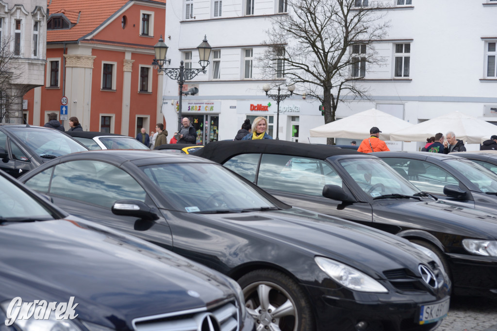 Tarnowskie Góry. Zlot kabrioletów z Silesia Cabrio