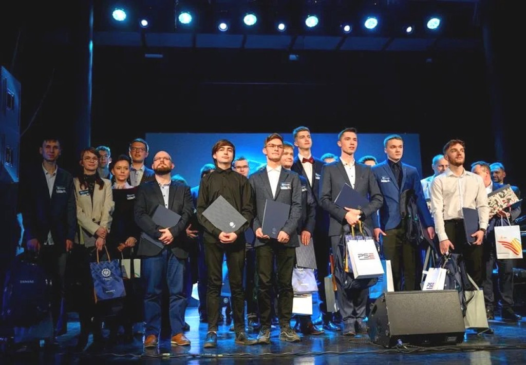 Tarnowskie Góry. Uczniowie Mechanika wyróżnieni