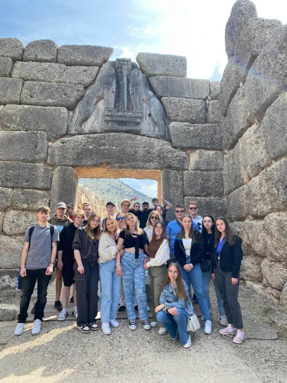 Praktyki w Grecji i umowa z uniwersytetem