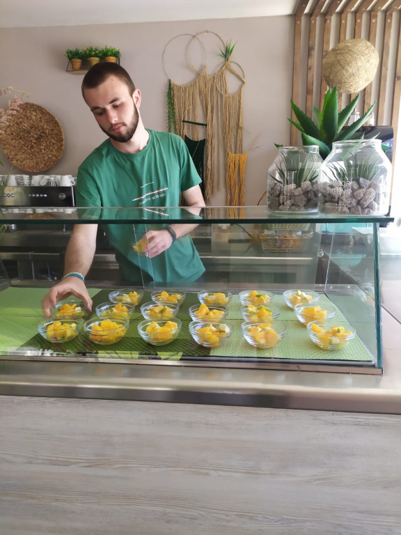 Praktyki w Grecji i umowa z uniwersytetem