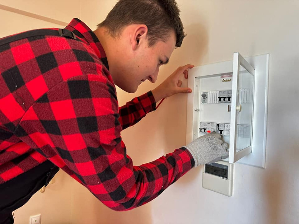 Praktyki w Grecji i umowa z uniwersytetem