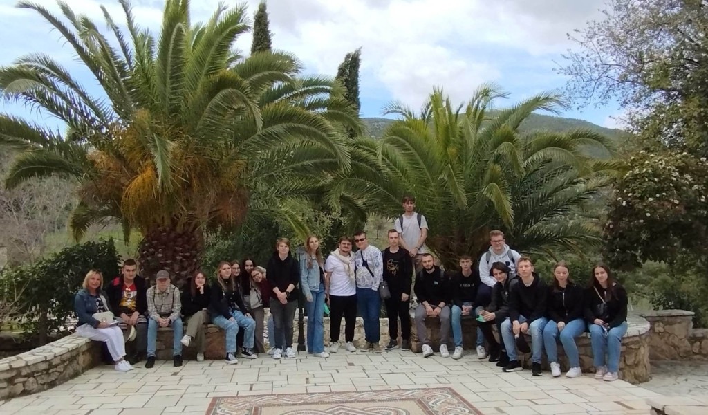 Praktyki w Grecji i umowa z uniwersytetem