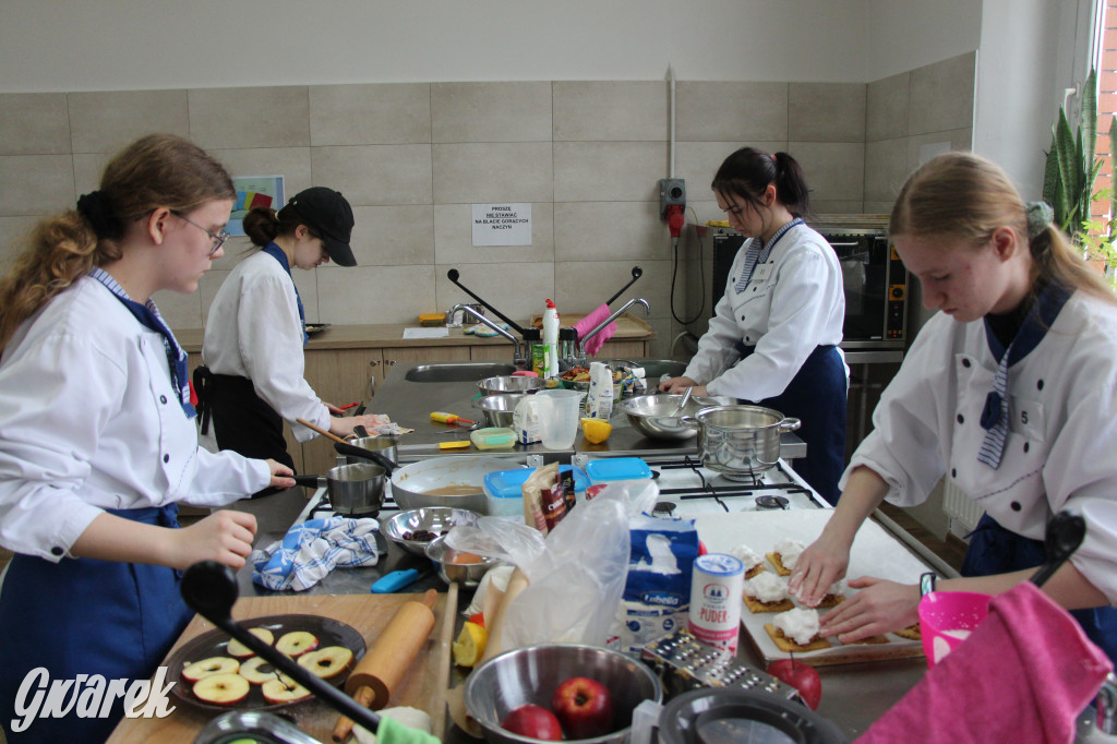 Konkurs w Gastronomiku, jabłko na 11 sposobów