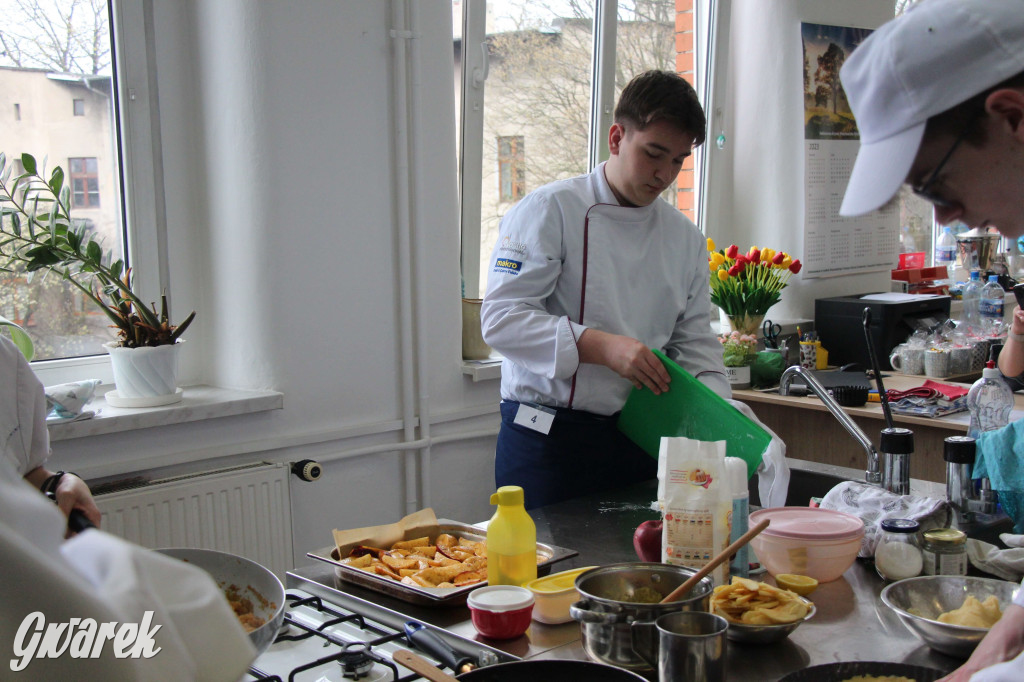 Konkurs w Gastronomiku, jabłko na 11 sposobów