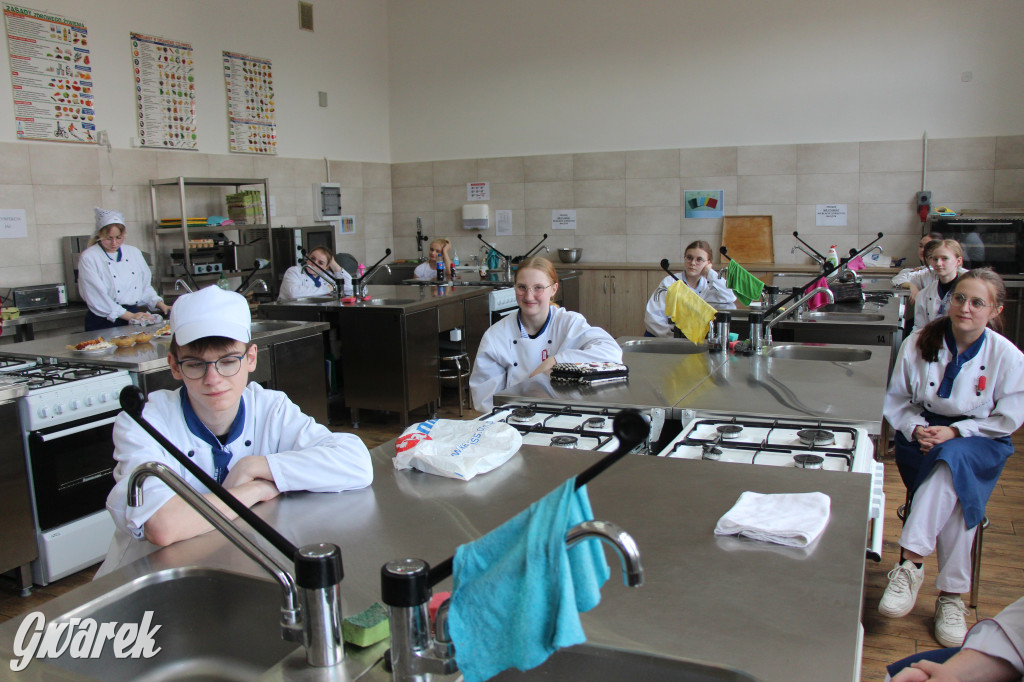 Konkurs w Gastronomiku, jabłko na 11 sposobów