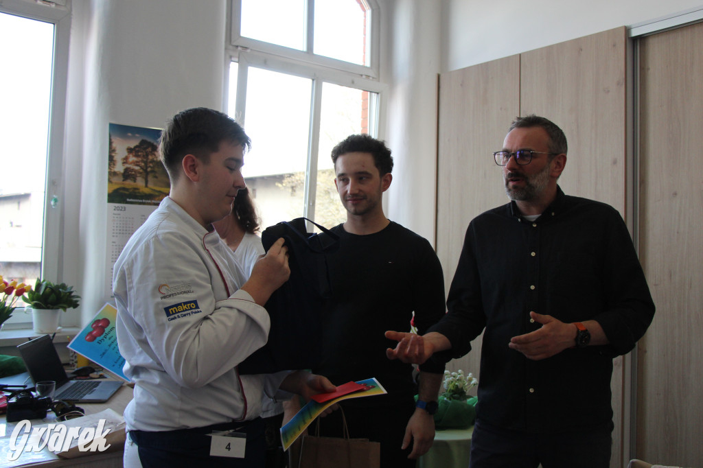 Konkurs w Gastronomiku, jabłko na 11 sposobów