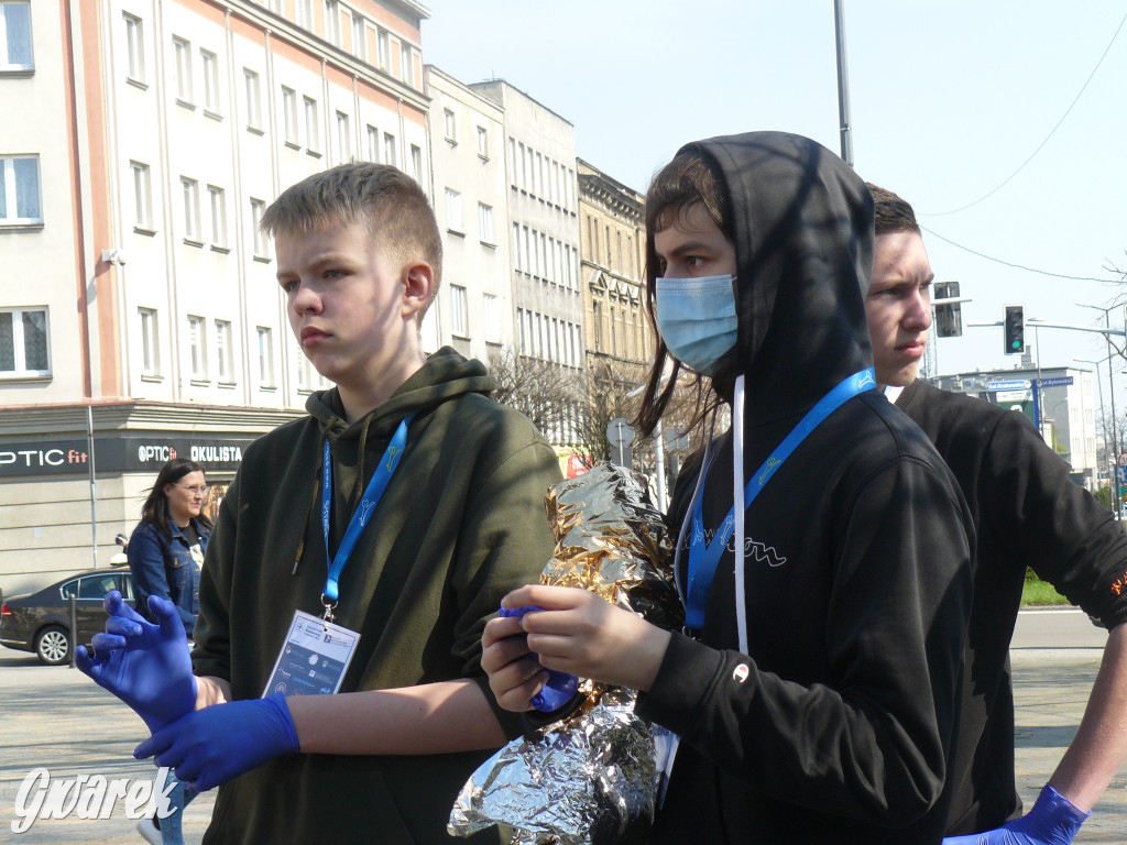 Reanimacja dziecka, odcięta dłoń. Pierwsza pomoc