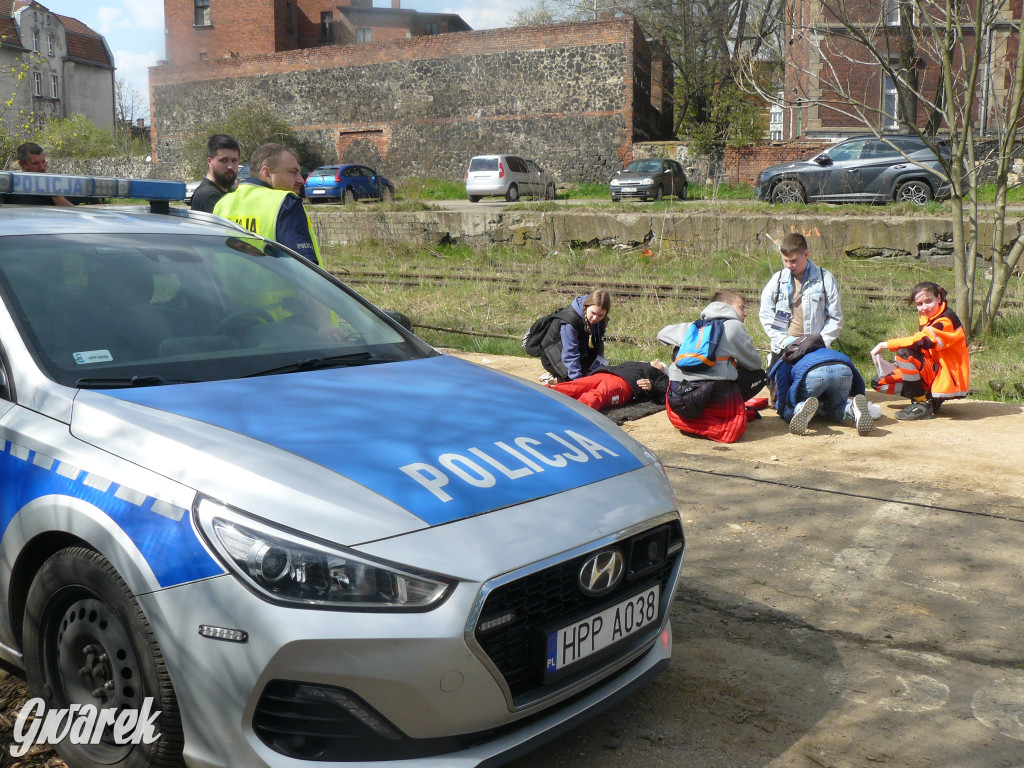 Reanimacja dziecka, odcięta dłoń. Pierwsza pomoc