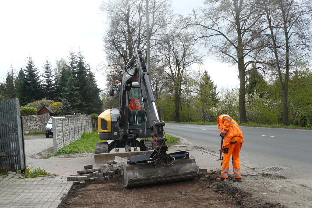 Tarnowskie Góry. Zamknięty chodnik przy Bytomskiej