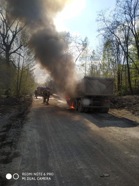 Pożar samochodu ciężarowego