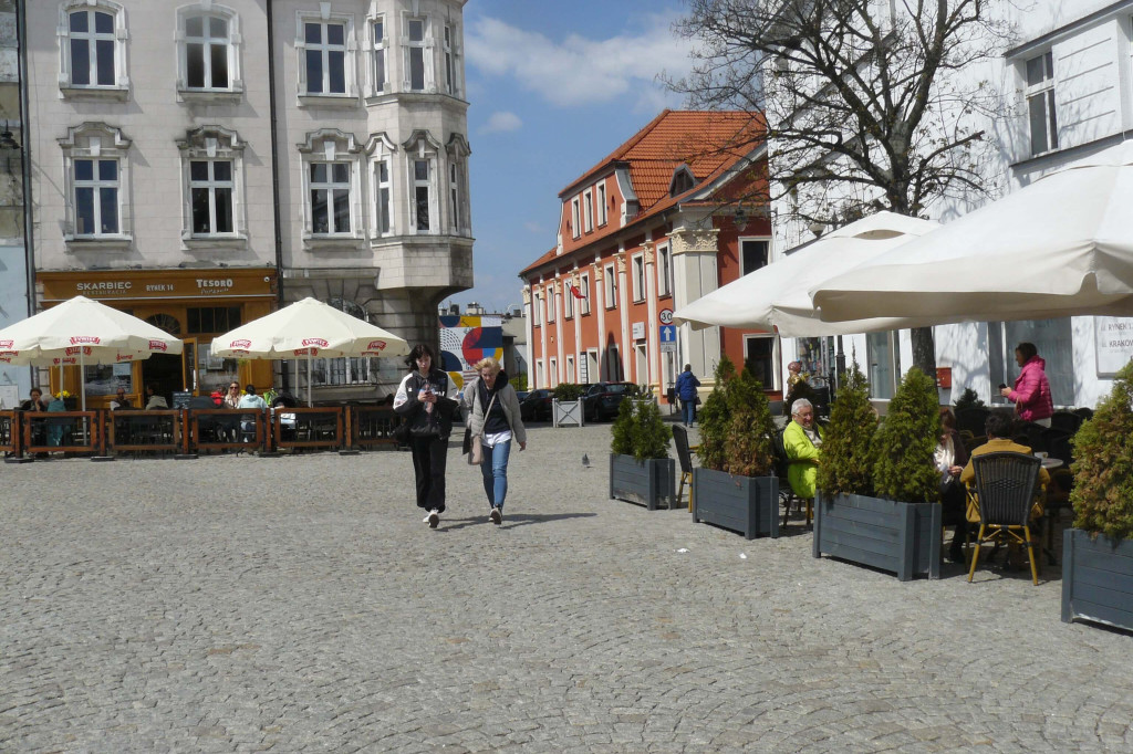 Tarnowskie Góry, rynek. Wracają ogródki letnie