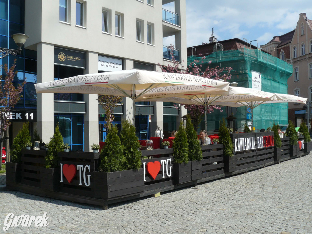 Tarnowskie Góry, rynek. Wracają ogródki letnie