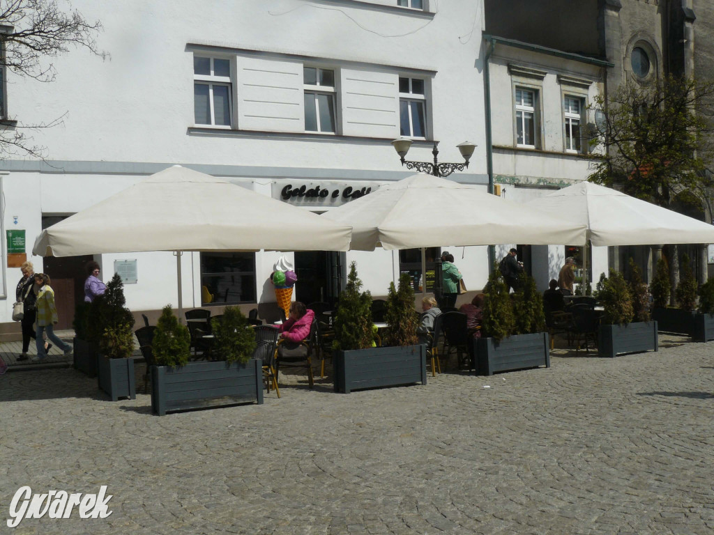 Tarnowskie Góry, rynek. Wracają ogródki letnie