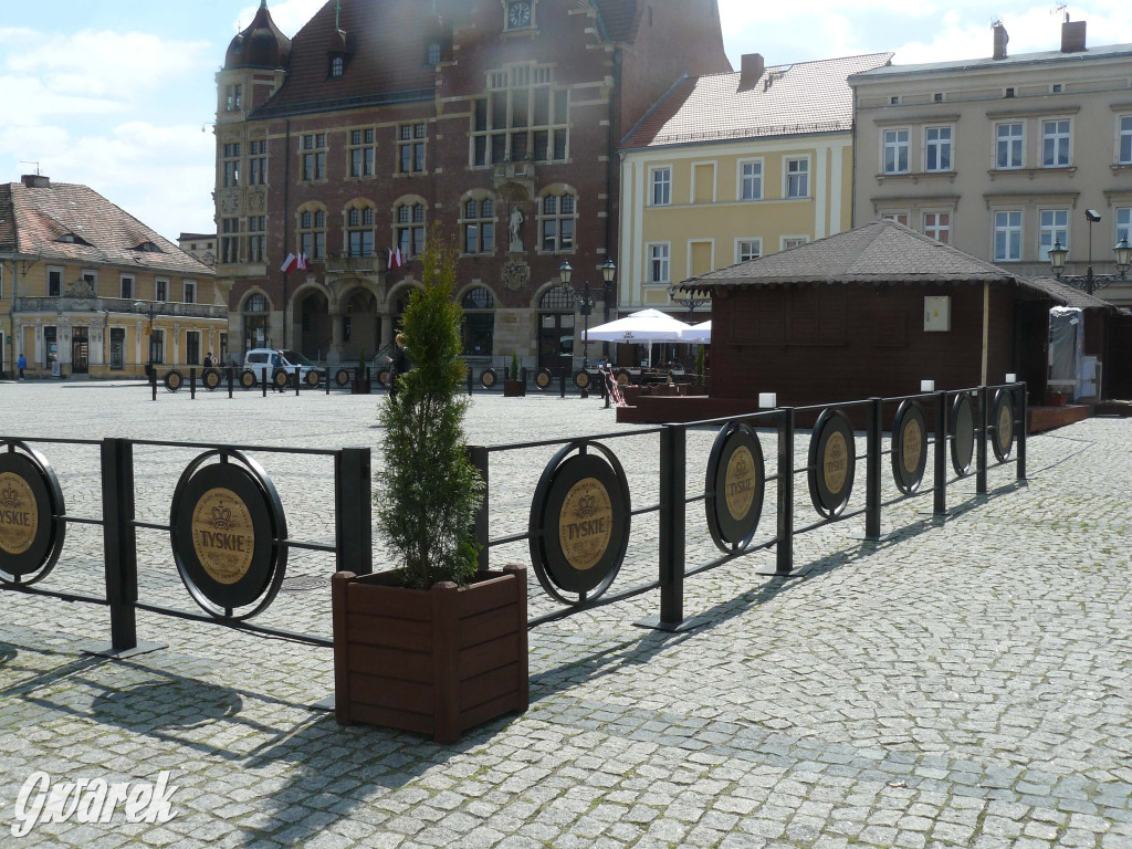 Tarnowskie Góry, rynek. Wracają ogródki letnie