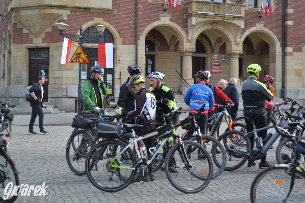 Masa krytyczna na nowej drodze (rowerowej)