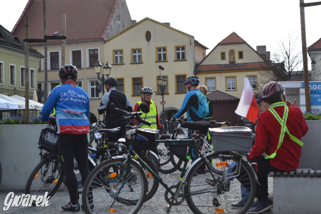 Masa krytyczna na nowej drodze (rowerowej)