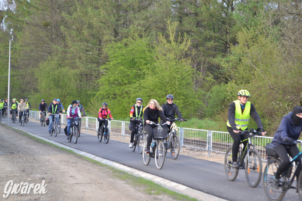Masa krytyczna na nowej drodze (rowerowej)