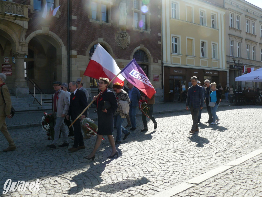 Tarnowskie Góry. Pochód pierwszomajowy