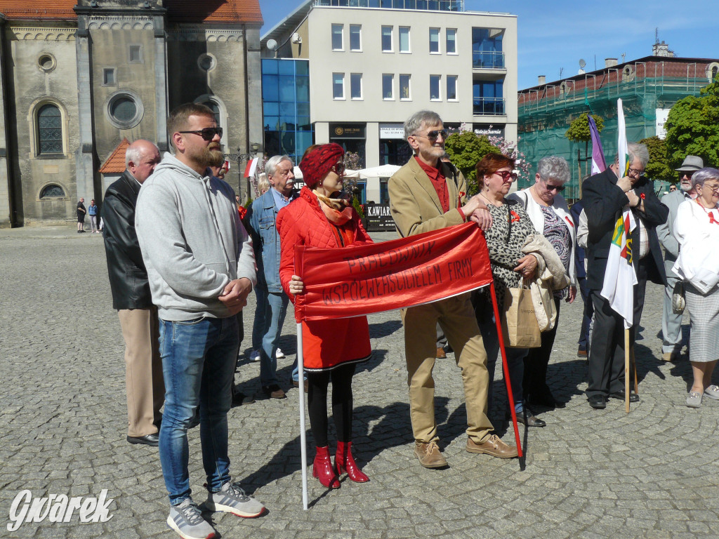 Tarnowskie Góry. Pochód pierwszomajowy
