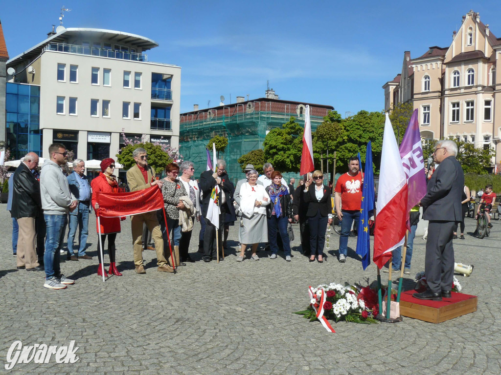 Tarnowskie Góry. Pochód pierwszomajowy