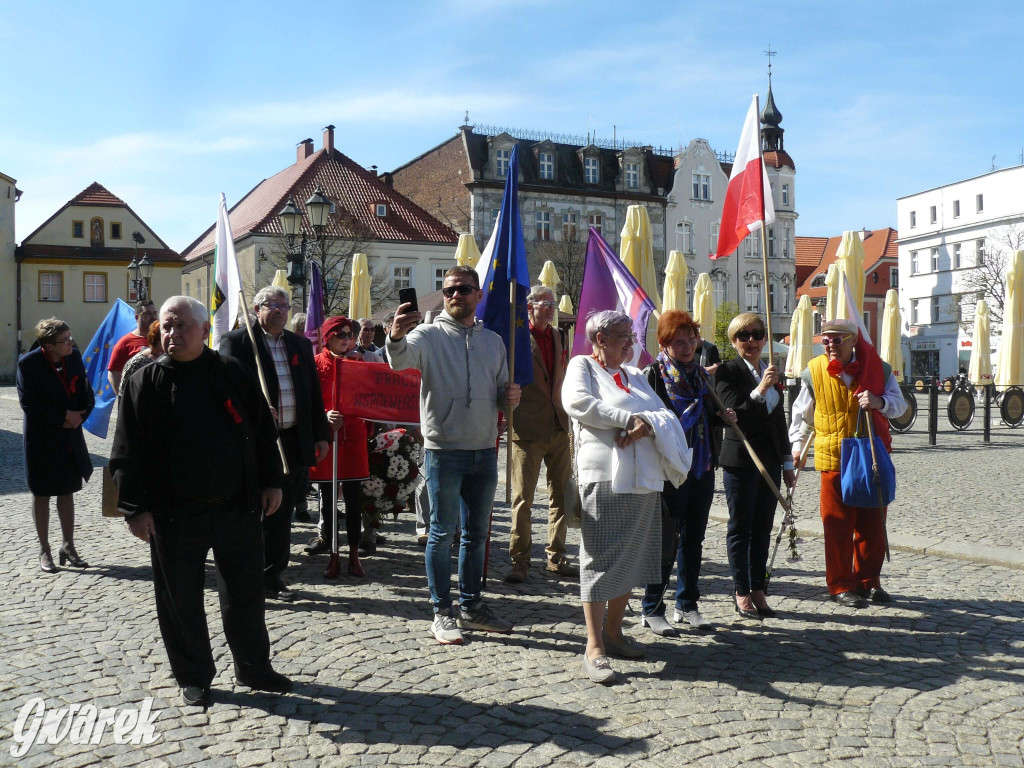 Tarnowskie Góry. Pochód pierwszomajowy