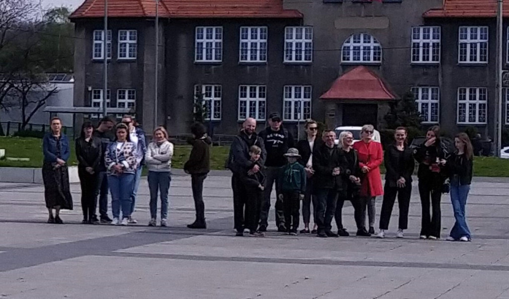 Radzionków. Uroczyste podniesienie flagi