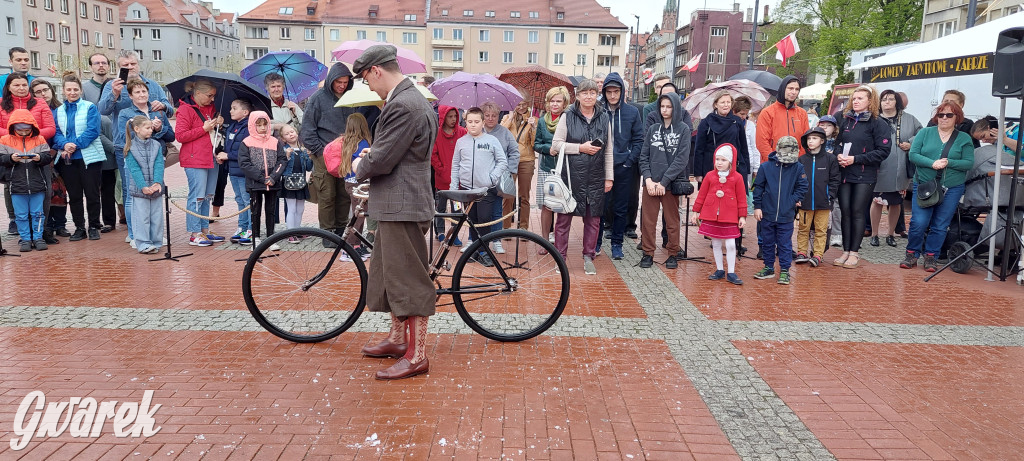 Dzień Flagi w Bytomiu. Stylowo i z Wojciechem Korfantym