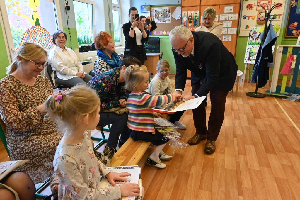 Tarnowskie Góry. Tydzień z J. Tuwimem w Przedszkolu nr 6