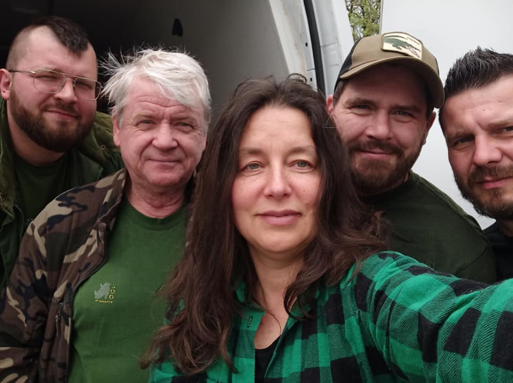 Dwa krokodyle trzymano w przybudówce przy garażu