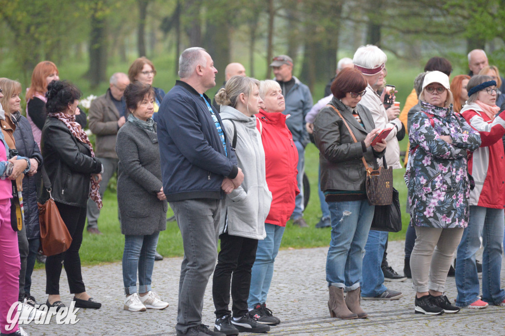 Mapping na fasadzie Pałacu Kawalera w Świerklańcu