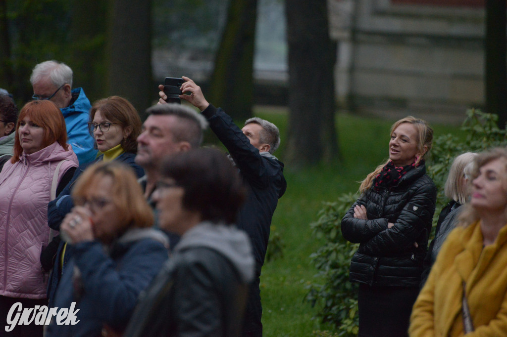 Mapping na fasadzie Pałacu Kawalera w Świerklańcu