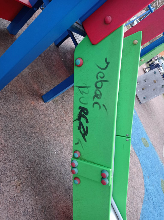  Chcą monitoringu na placu zabaw