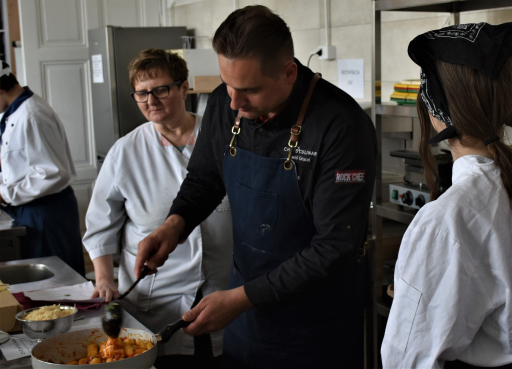 Tarnowskie Góry. Dawid Grucel prowadził warsztaty kulinarne