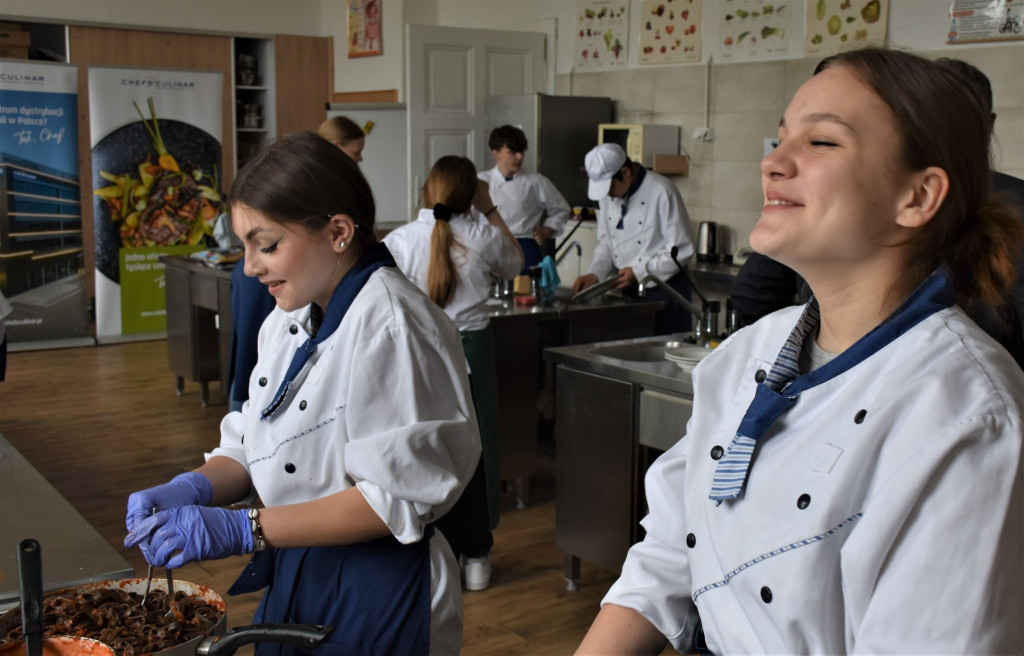 Tarnowskie Góry. Dawid Grucel prowadził warsztaty kulinarne