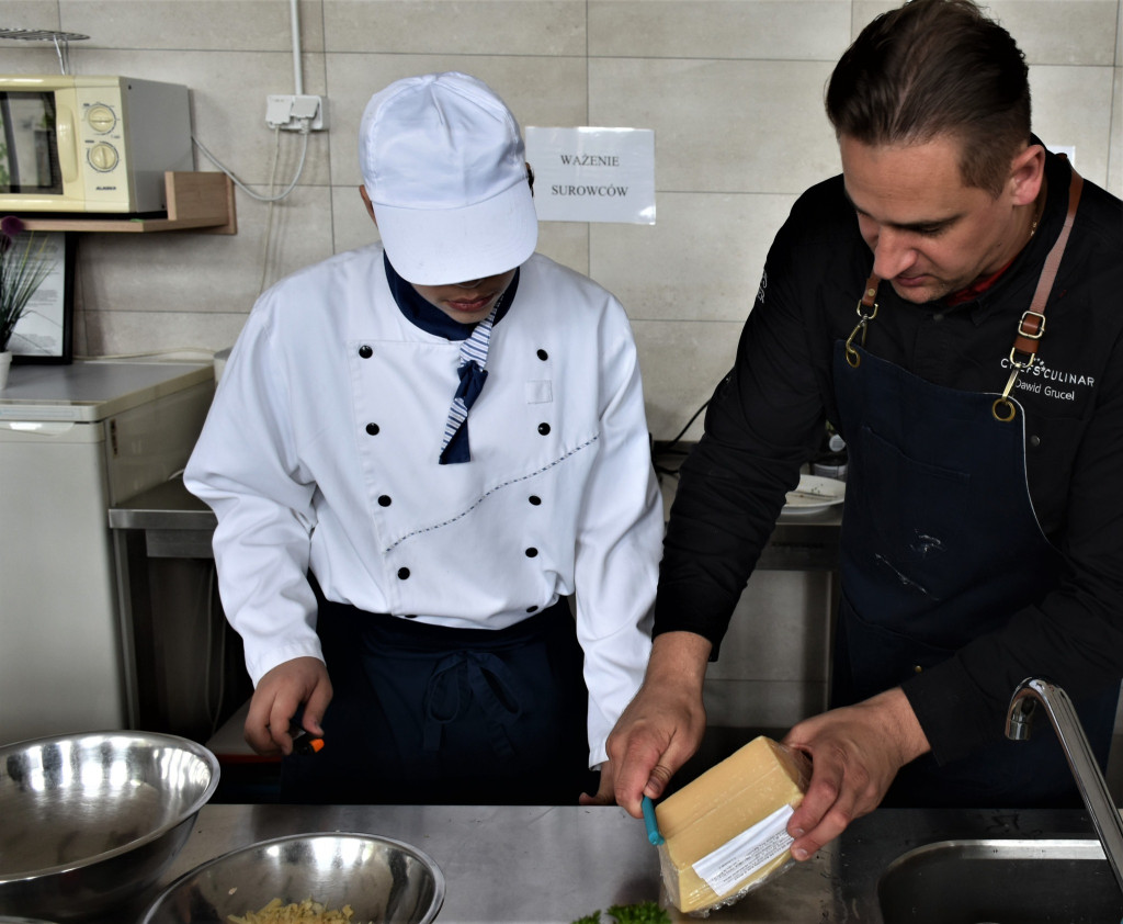 Tarnowskie Góry. Dawid Grucel prowadził warsztaty kulinarne