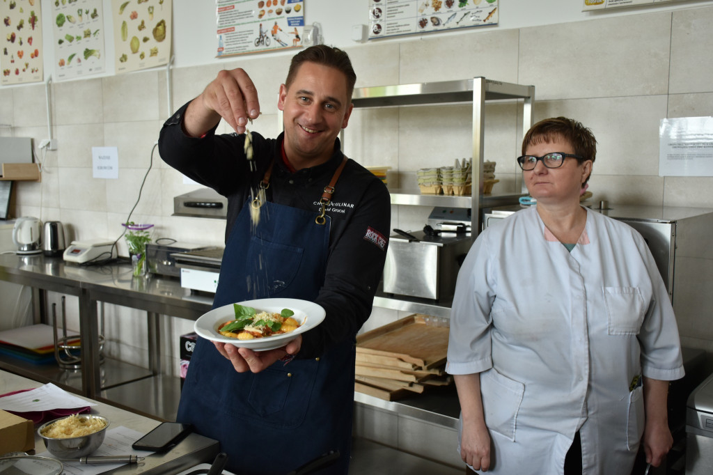 Tarnowskie Góry. Dawid Grucel prowadził warsztaty kulinarne