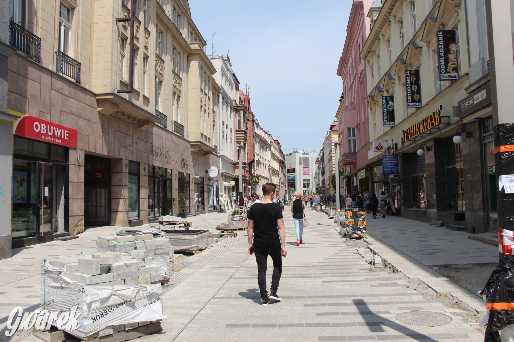 Ulica Dworcowa. Kończy się remont